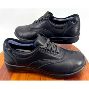 SAS Free Time Womens 9 Leather Black Walking Comfort Slip Resistant Ortho